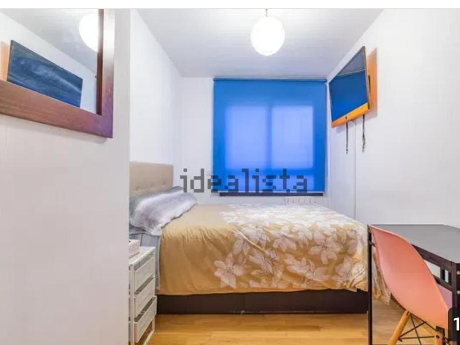 Habitacion Privada En Piso A 10 Minutos De Atocha Madrid Luaran gambar